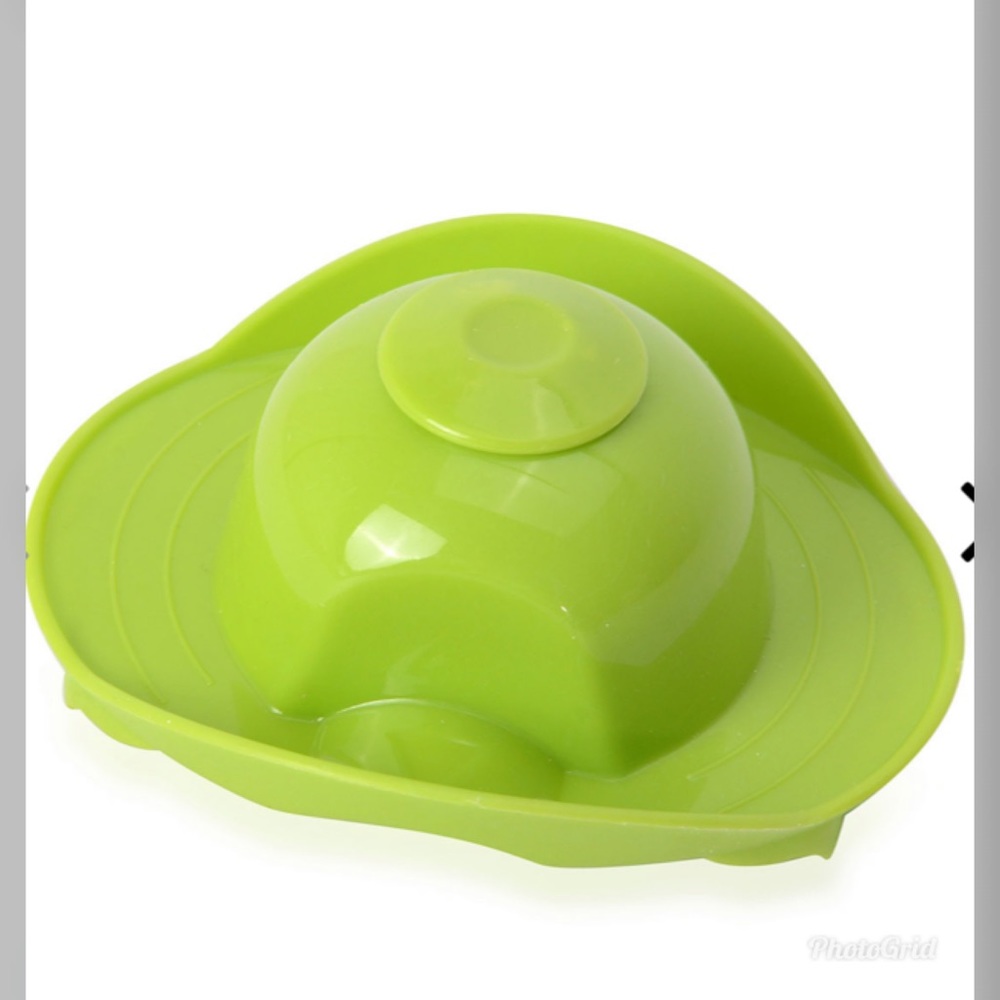 Set of Peeler, Cutting Board and Hand Protector - Picture 4 of 5